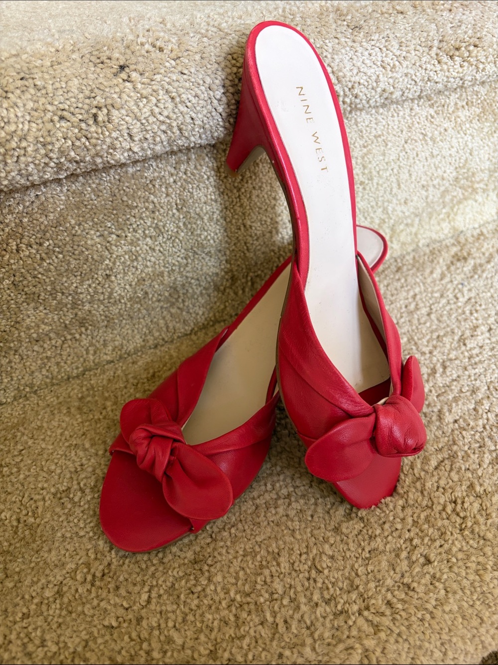Nine West Red Knotted Leather Slide Mules - Picture 4 of 5